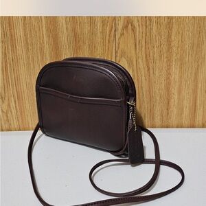 Vintage Coach Abbie zip bag 9017